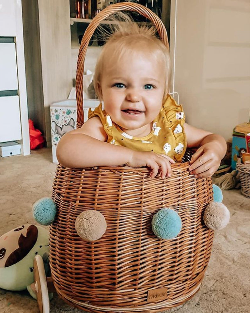 WIKLIBOX Rattan Pully Toy Basket - Natural Color - Wicker Luggy Toy Storage