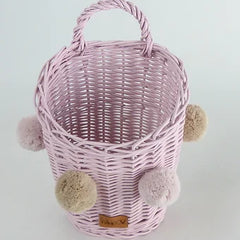 DelSit Family Wicker wall basket