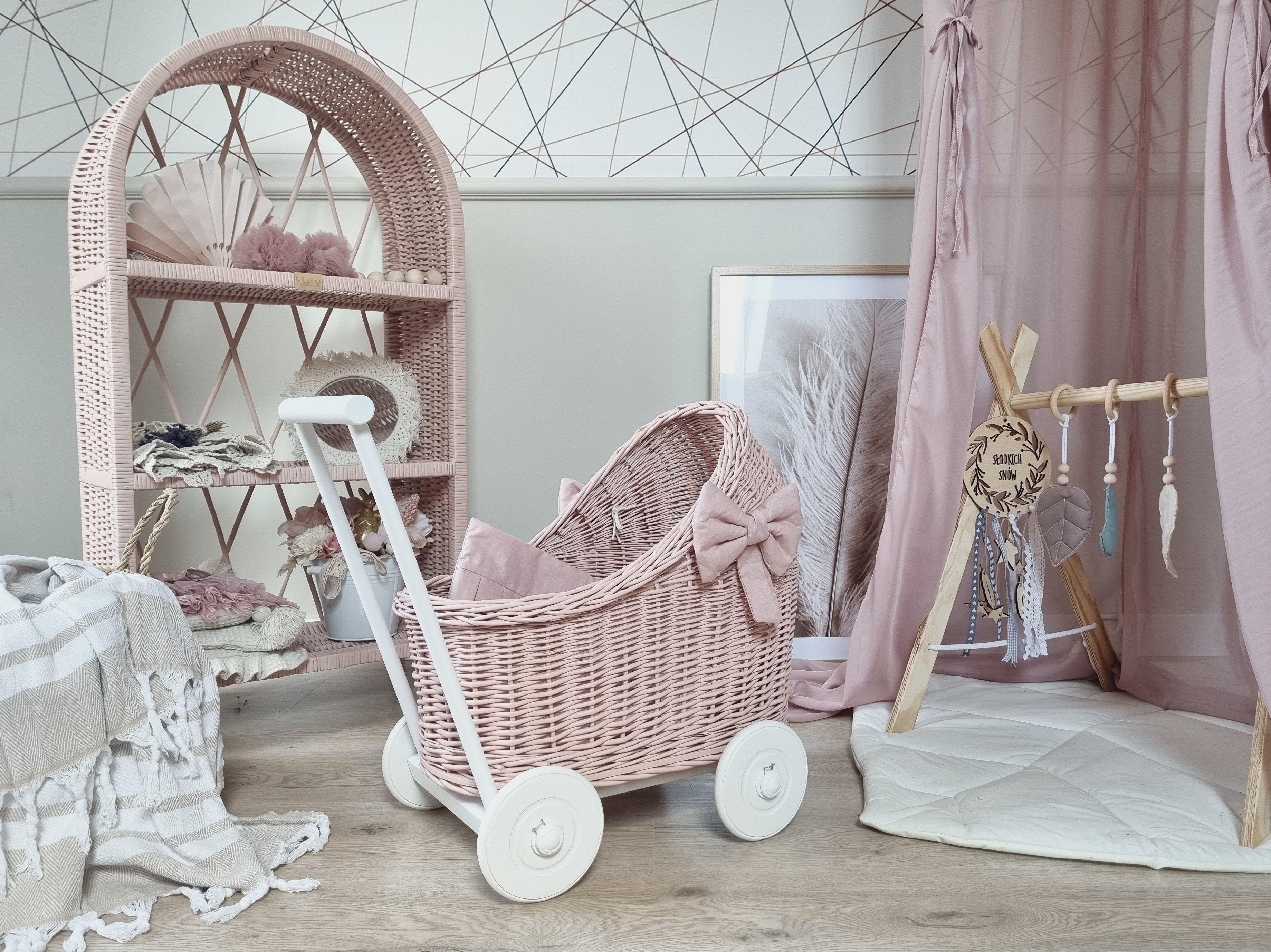 WIKLIBOX Rattan Baby Doll Stroller - Pink w/ Pink Bow and Bedding